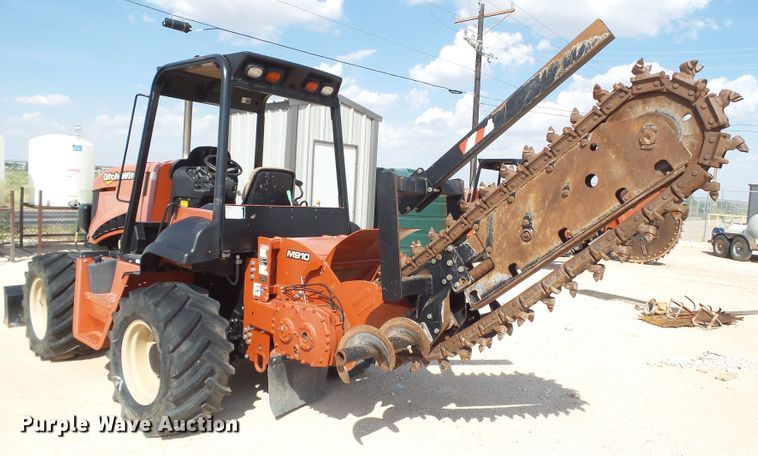 image for item FL9367 2014 Ditch Witch RT100 trencher