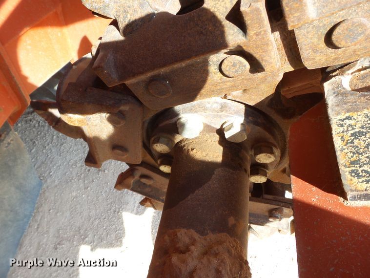 image for item FL9367 2014 Ditch Witch RT100 trencher