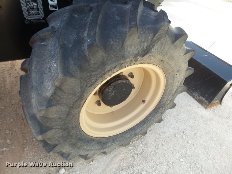 image for item FL9367 2014 Ditch Witch RT100 trencher