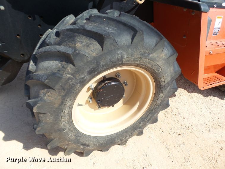 image for item FL9367 2014 Ditch Witch RT100 trencher