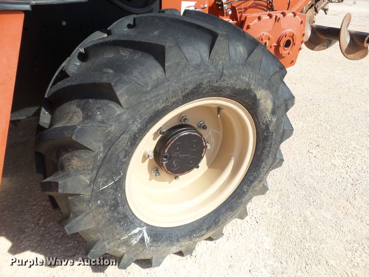 image for item FL9367 2014 Ditch Witch RT100 trencher