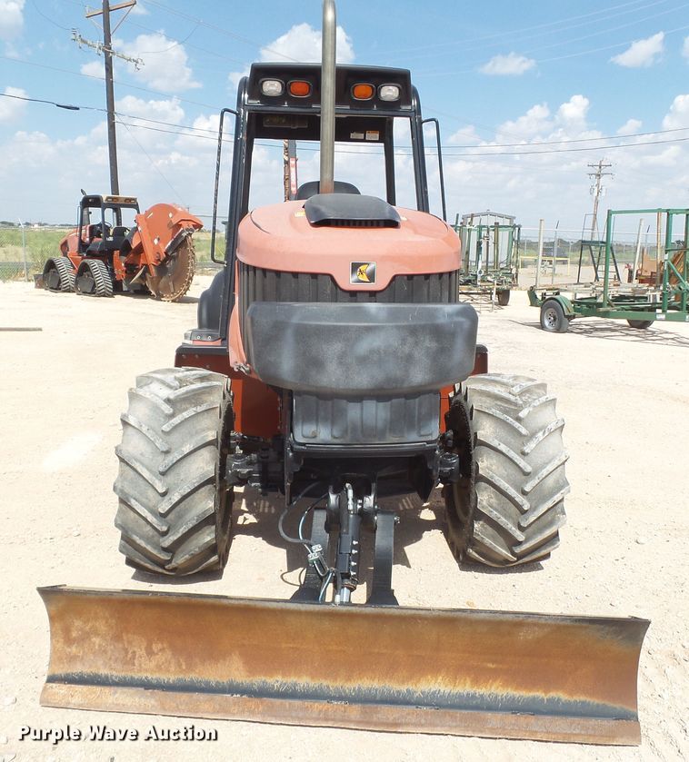 image for item FL9368 2015 Ditch Witch RT100 trencher