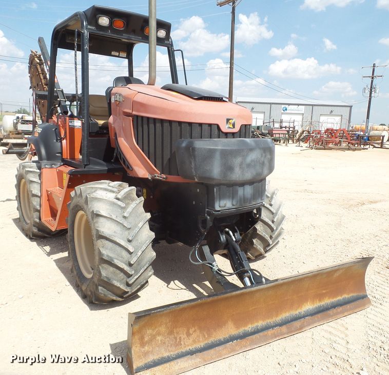 image for item FL9368 2015 Ditch Witch RT100 trencher