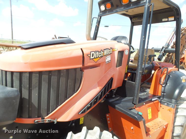 image for item FL9368 2015 Ditch Witch RT100 trencher