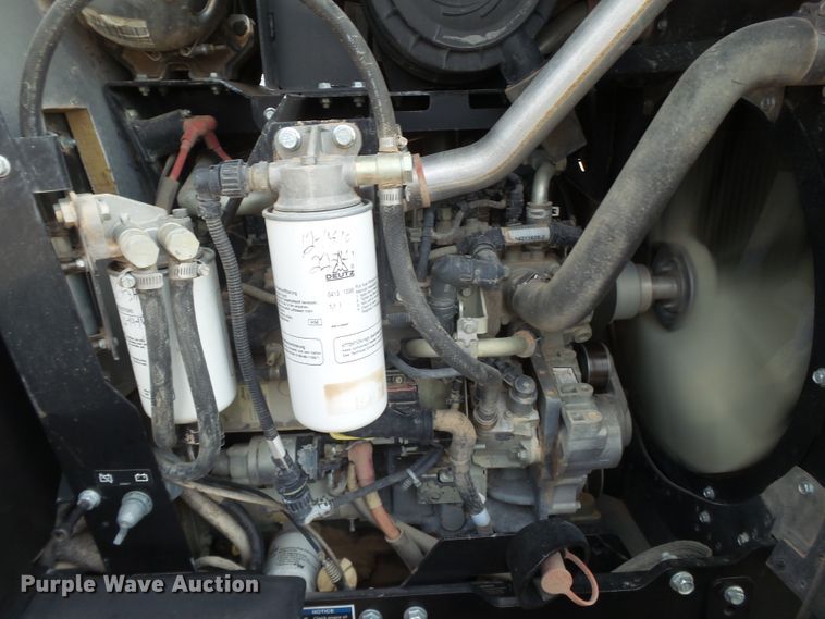 image for item FL9368 2015 Ditch Witch RT100 trencher