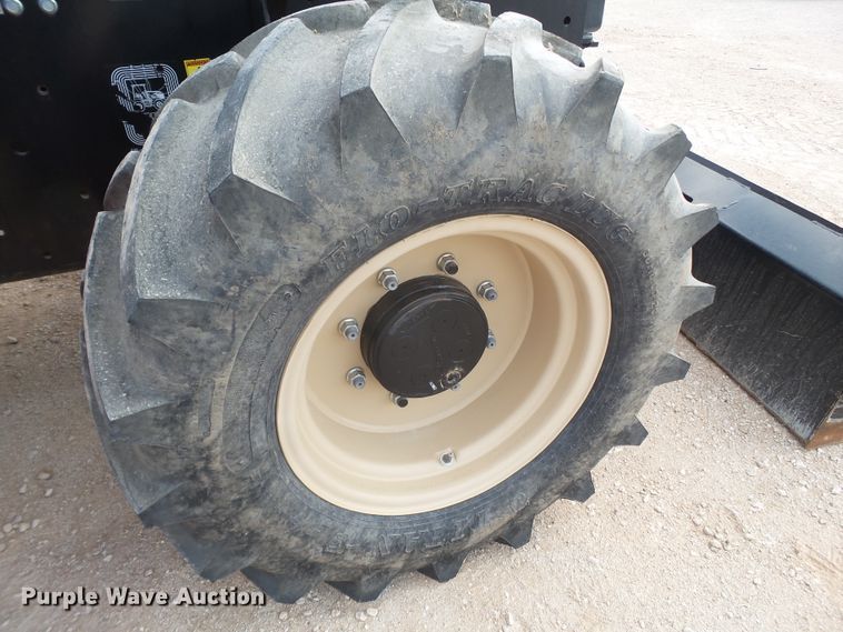 image for item FL9368 2015 Ditch Witch RT100 trencher