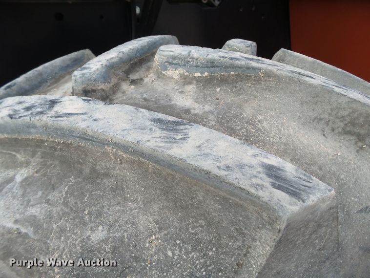 image for item FL9368 2015 Ditch Witch RT100 trencher