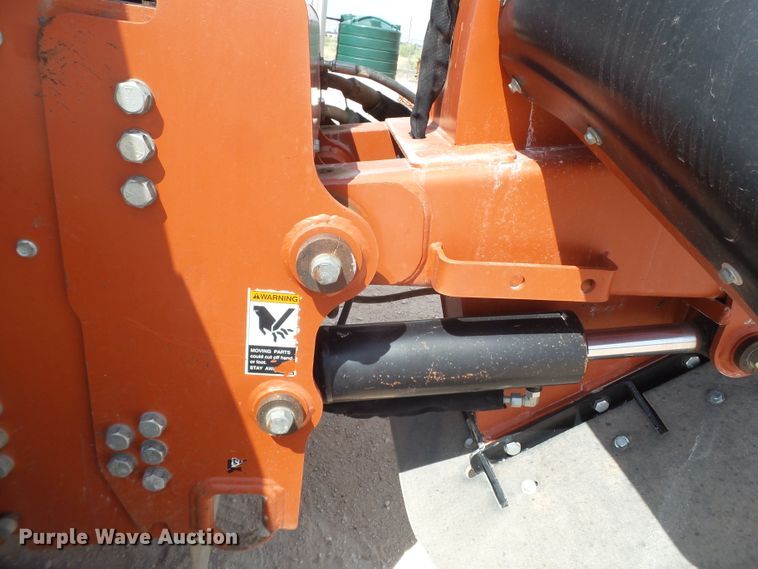 image for item FL9369 2011 Ditch Witch RT115 rock saw