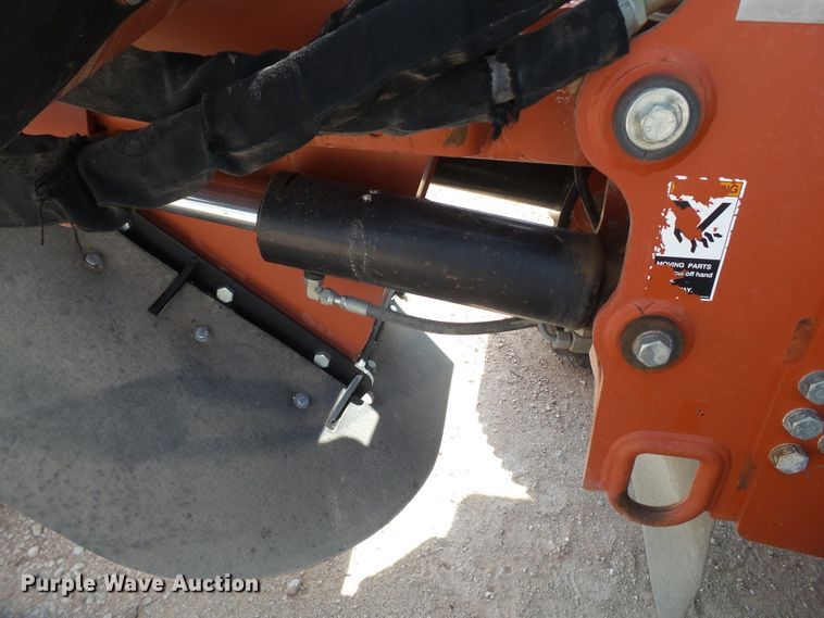 image for item FL9369 2011 Ditch Witch RT115 rock saw