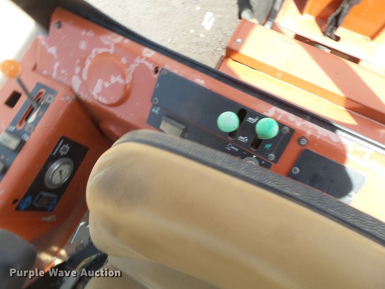 image for item FL9369 2011 Ditch Witch RT115 rock saw