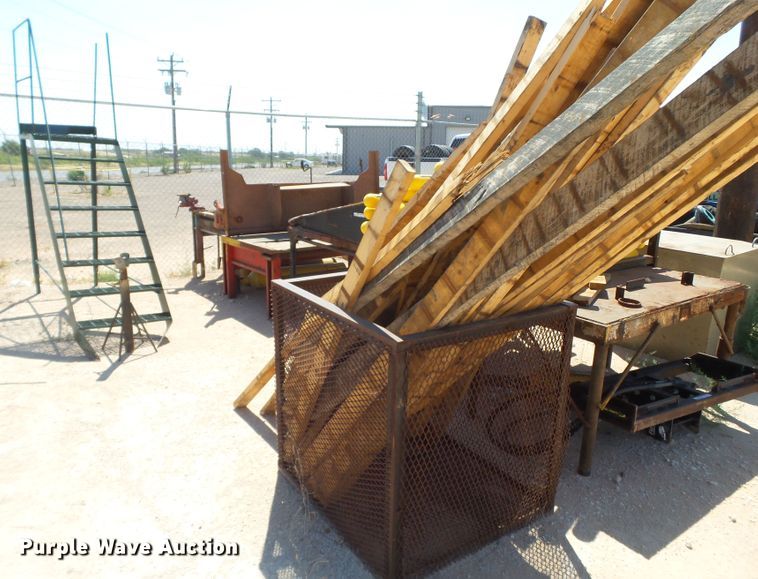 image for item FL9375 Tools