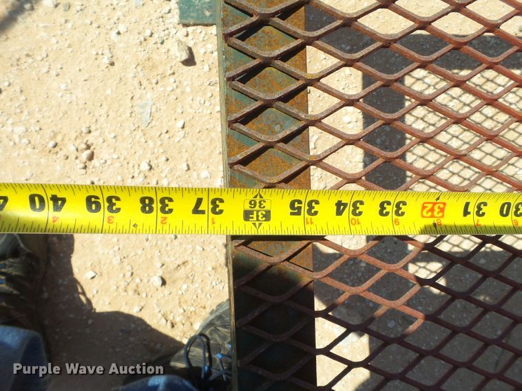 image for item FL9382 Building materials