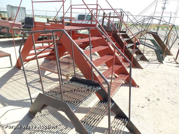 image for item FL9382 Building materials