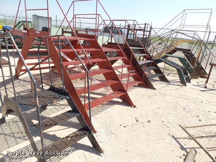 image for item FL9382 Building materials