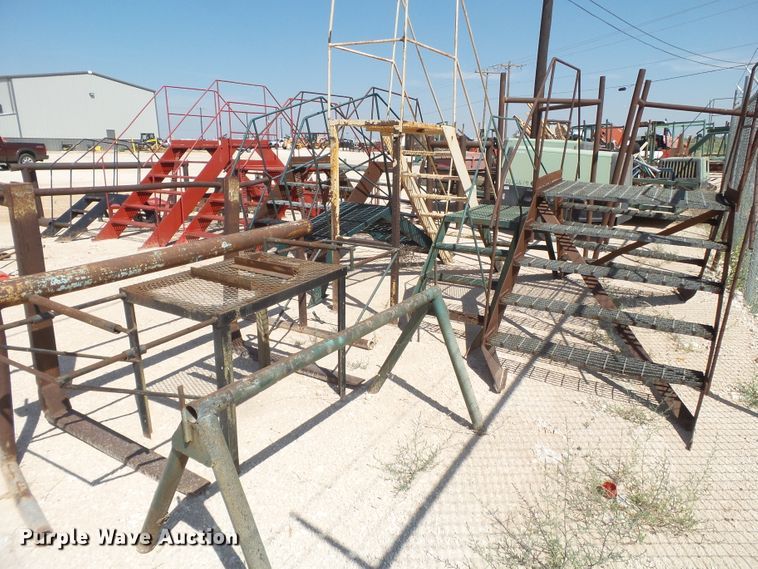 image for item FL9382 Building materials