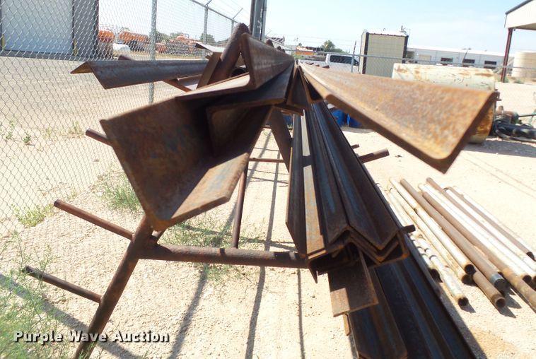 image for item FL9383 Angle iron
