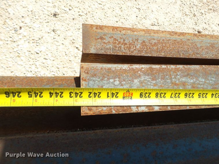 image for item FL9383 Angle iron