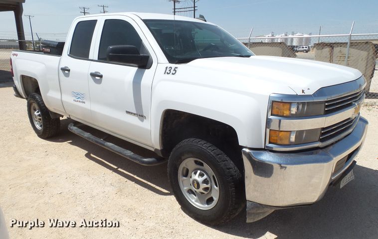 image for item FL9386 2015 Chevrolet Silverado 2500 Double Cab pickup truck