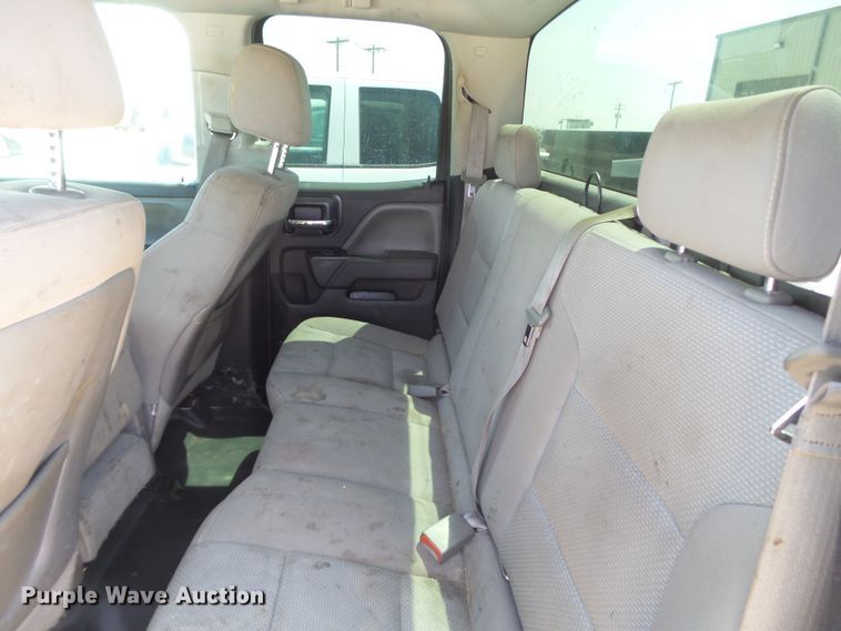 image for item FL9386 2015 Chevrolet Silverado 2500 Double Cab pickup truck