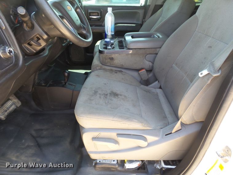 image for item FL9386 2015 Chevrolet Silverado 2500 Double Cab pickup truck