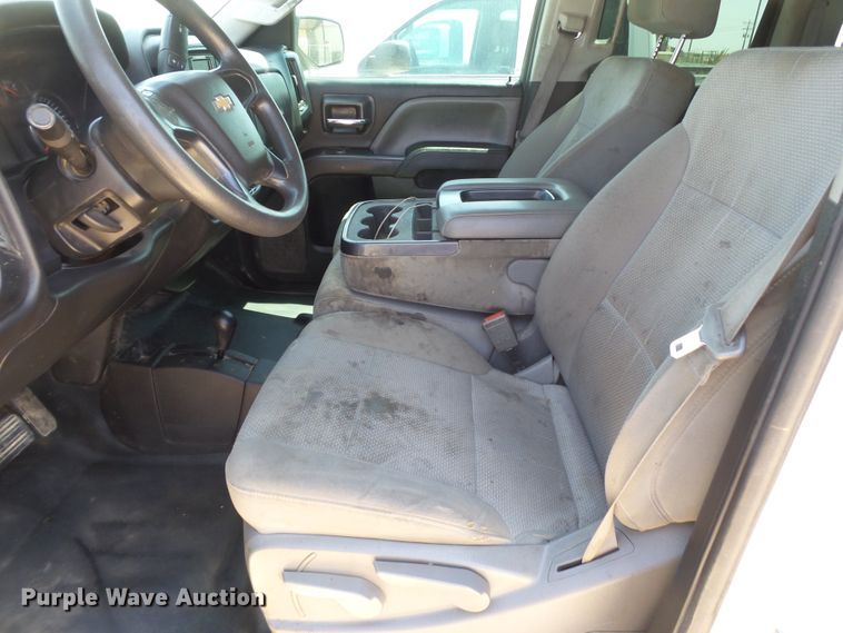 image for item FL9386 2015 Chevrolet Silverado 2500 Double Cab pickup truck