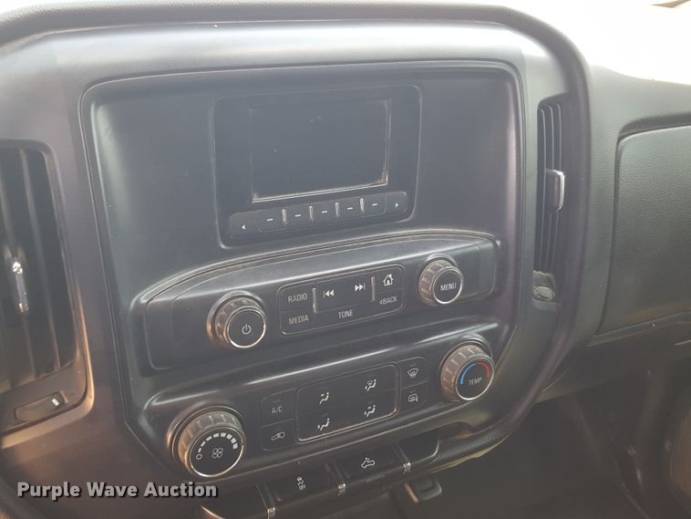 image for item FL9386 2015 Chevrolet Silverado 2500 Double Cab pickup truck