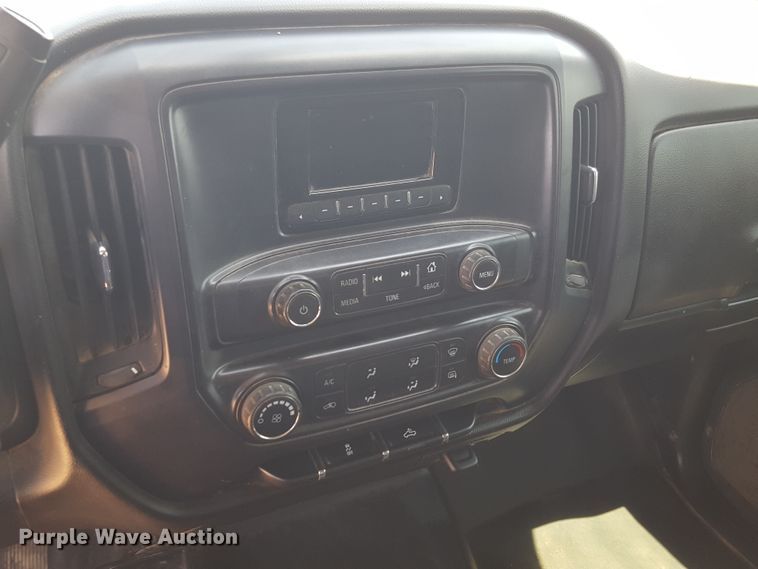 image for item FL9386 2015 Chevrolet Silverado 2500 Double Cab pickup truck