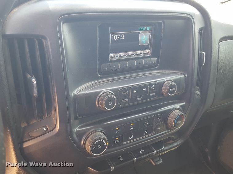 image for item FL9386 2015 Chevrolet Silverado 2500 Double Cab pickup truck