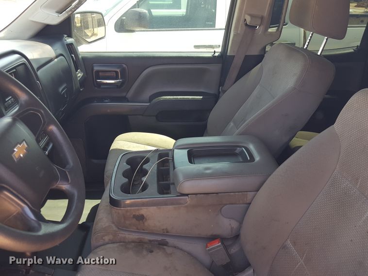 image for item FL9386 2015 Chevrolet Silverado 2500 Double Cab pickup truck