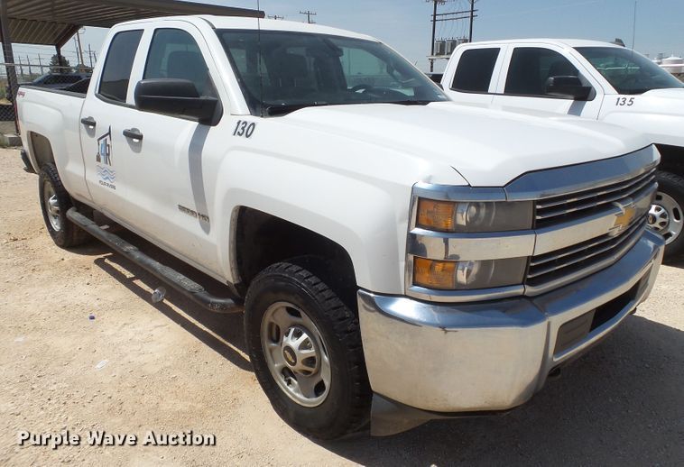 image for item FL9387 2015 Chevrolet Silverado 2500 Double Cab pickup truck