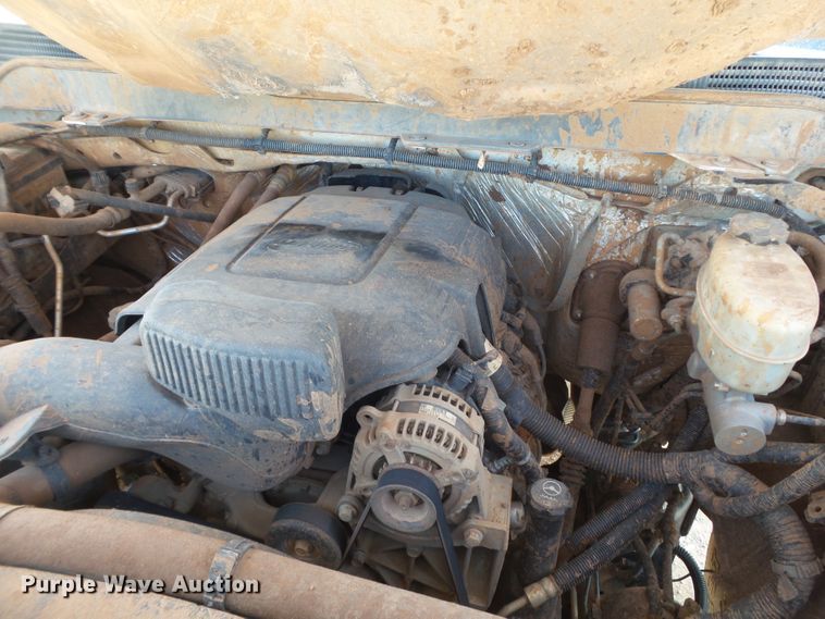 image for item FL9387 2015 Chevrolet Silverado 2500 Double Cab pickup truck