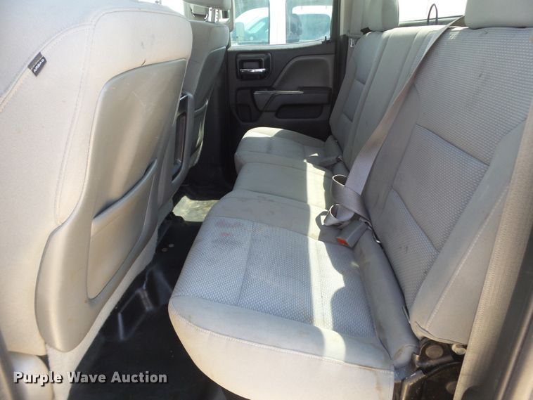 image for item FL9387 2015 Chevrolet Silverado 2500 Double Cab pickup truck