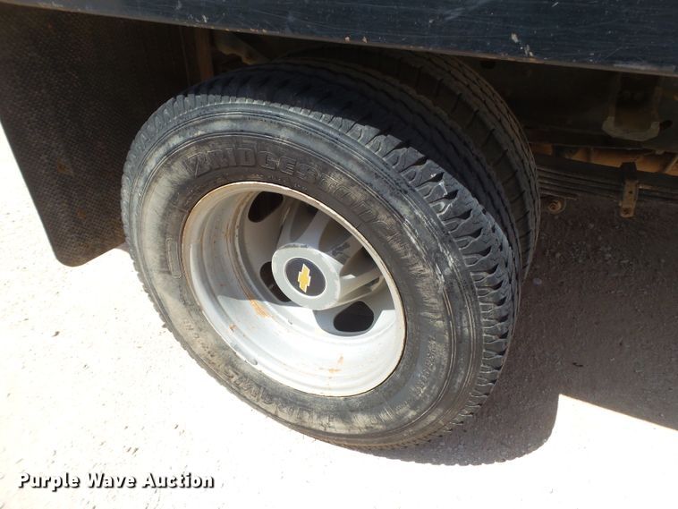 image for item FL9392 2013 Chevrolet Silverado 3500 Crew Cab pickup truck