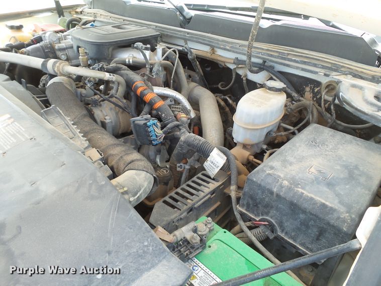 image for item FL9392 2013 Chevrolet Silverado 3500 Crew Cab pickup truck