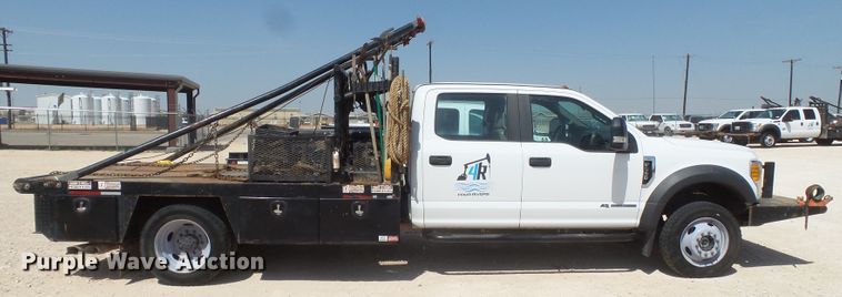 image for item FL9393 2017 Ford F550 Super Duty flatbed