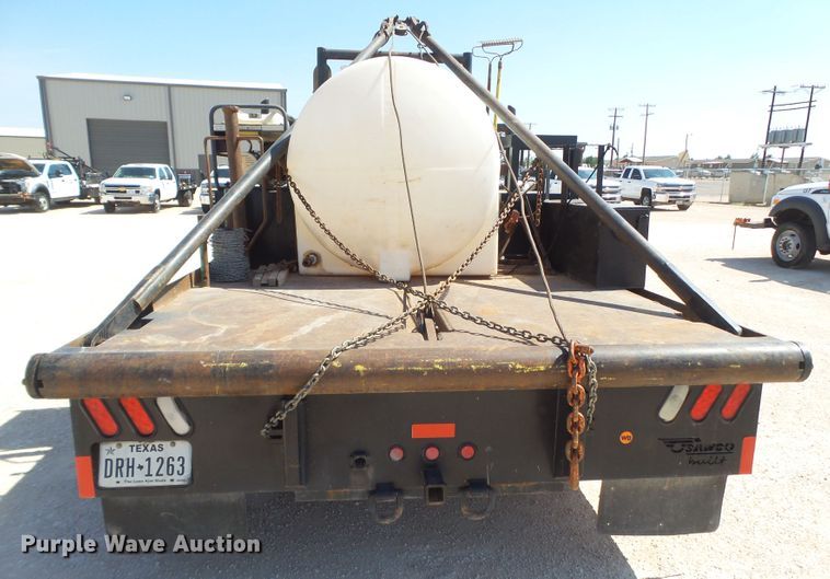 image for item FL9394 2014 Ford F550 Super Duty Crew Cab flatbed truck