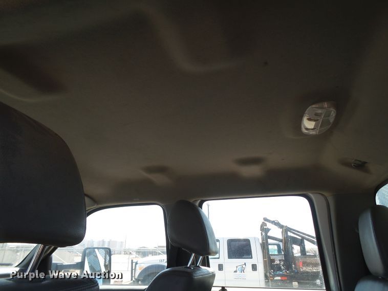 image for item FL9394 2014 Ford F550 Super Duty Crew Cab flatbed truck