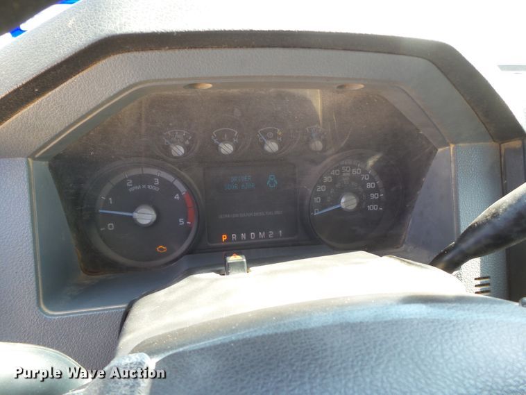 image for item FL9394 2014 Ford F550 Super Duty Crew Cab flatbed truck