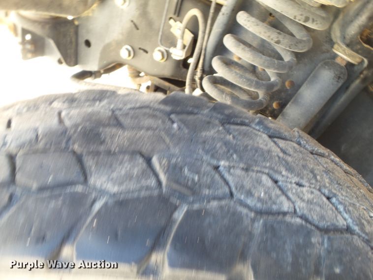 image for item FL9394 2014 Ford F550 Super Duty Crew Cab flatbed truck