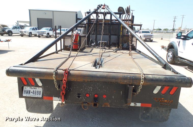 image for item FL9395 2016 Ford F550 Super Duty flatbed truck