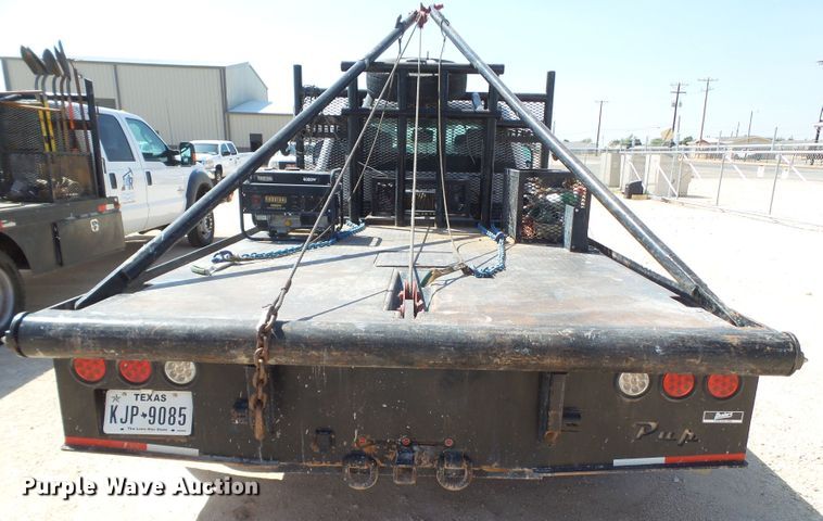 image for item FL9396 2017 Ford F550 Super Duty flatbed truck