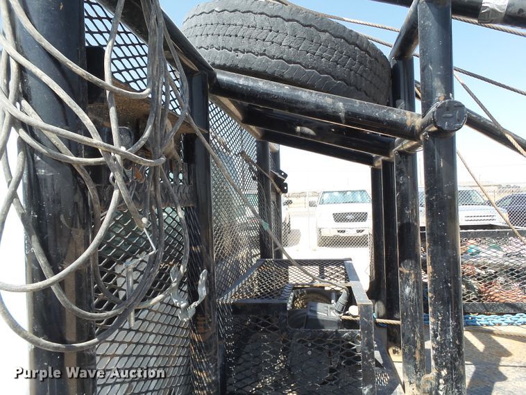 image for item FL9396 2017 Ford F550 Super Duty flatbed truck