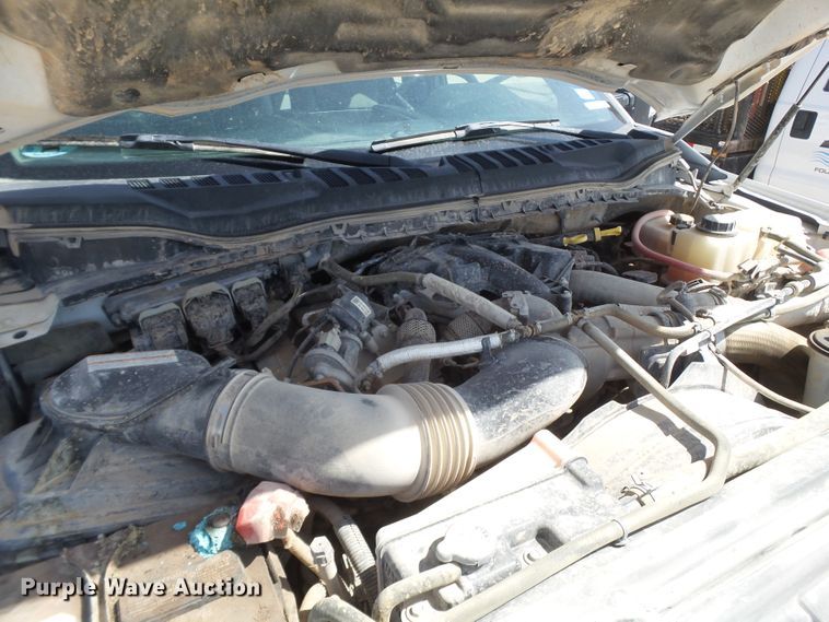 image for item FL9396 2017 Ford F550 Super Duty flatbed truck