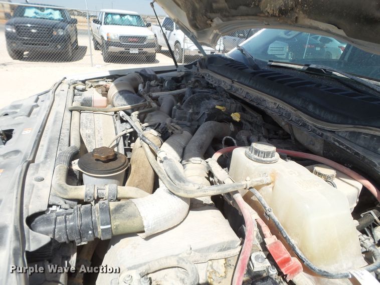 image for item FL9396 2017 Ford F550 Super Duty flatbed truck