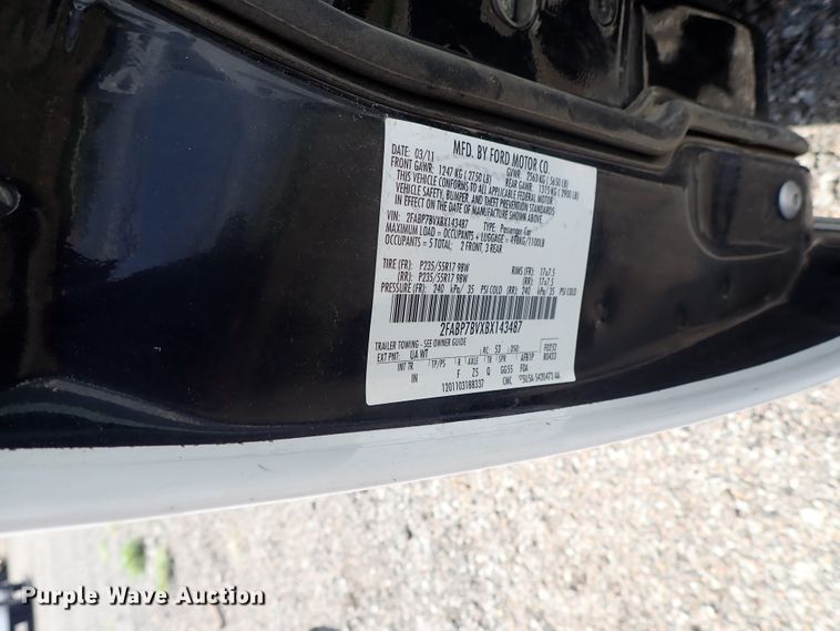 image for item DE0860 2011 Ford Crown Victoria Police Interceptor