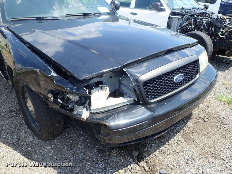 image for item DE0860 2011 Ford Crown Victoria Police Interceptor