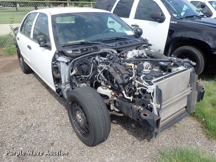 image for item DE0861 2010 Ford Crown Victoria Police Interceptor