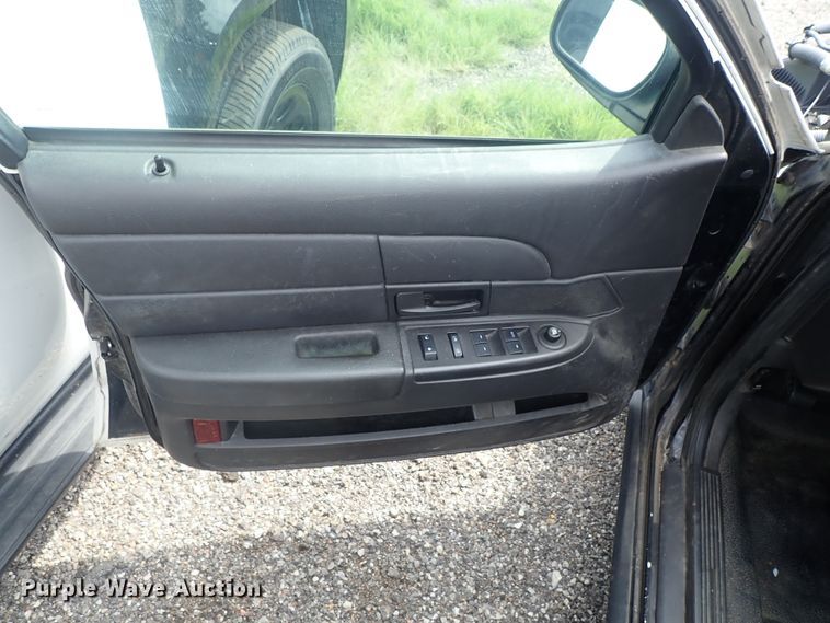 image for item DE0861 2010 Ford Crown Victoria Police Interceptor