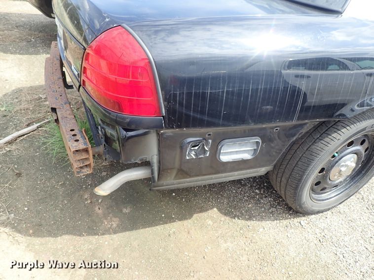 image for item DE0861 2010 Ford Crown Victoria Police Interceptor