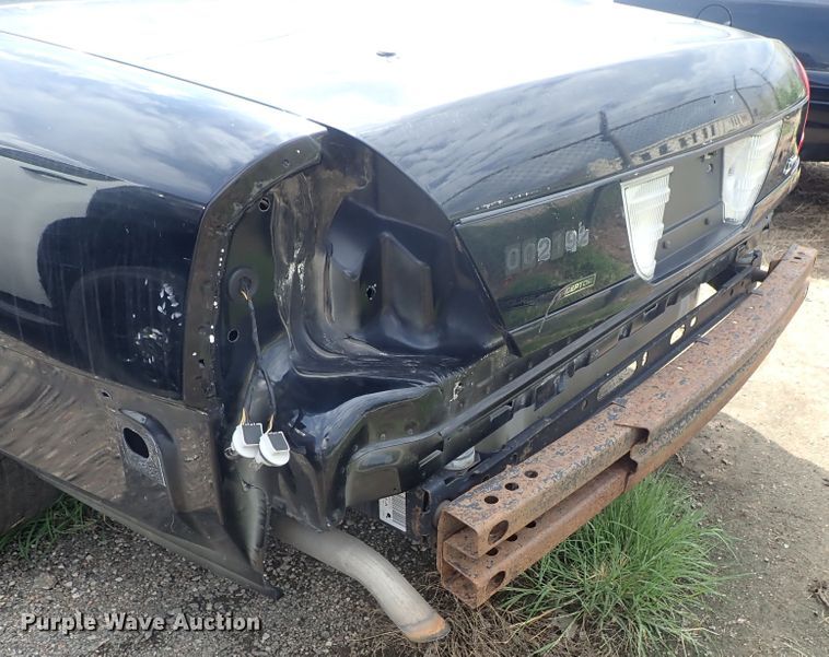 image for item DE0861 2010 Ford Crown Victoria Police Interceptor